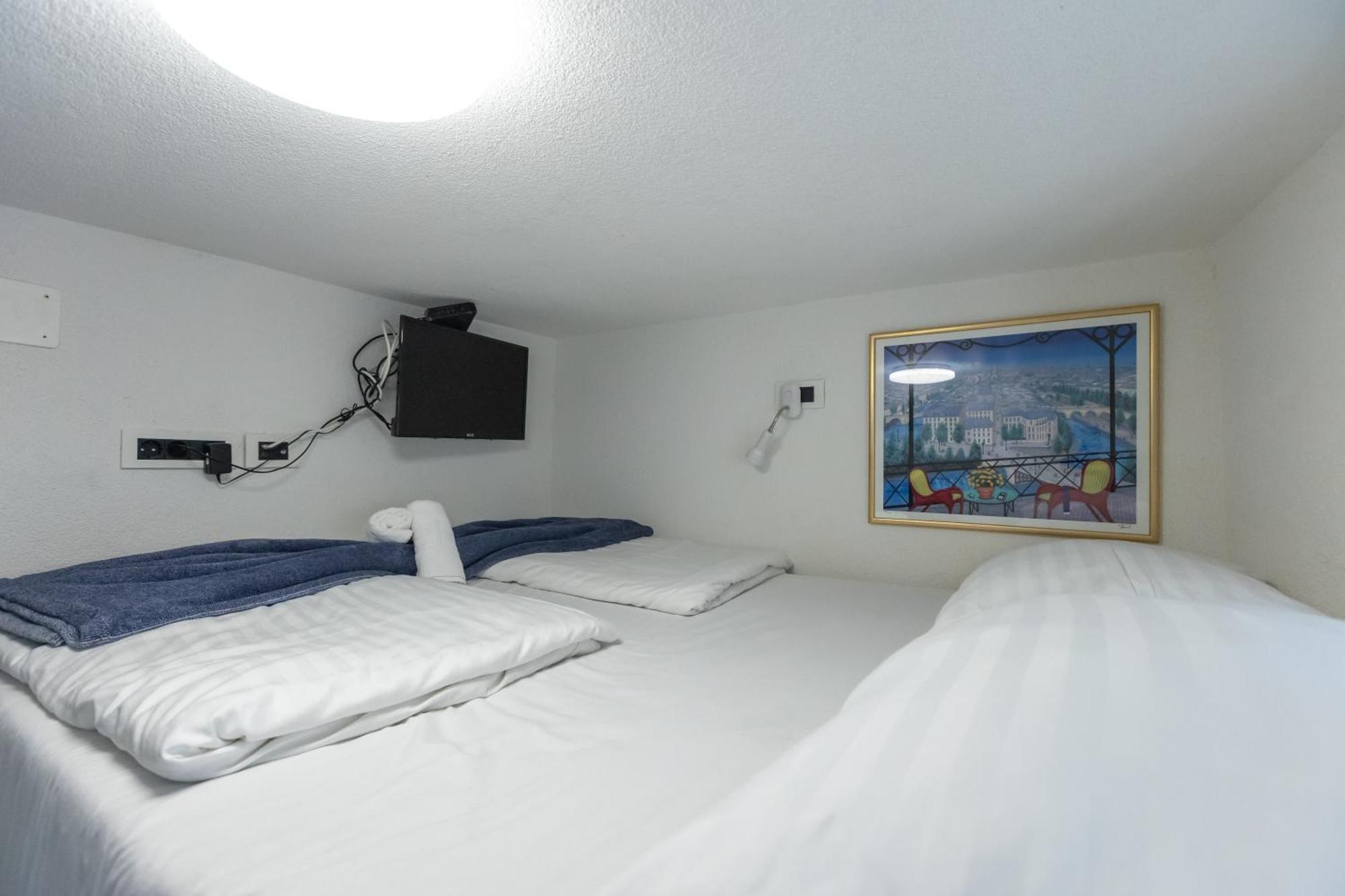 D Room Old Town Center ザダル エクステリア 写真